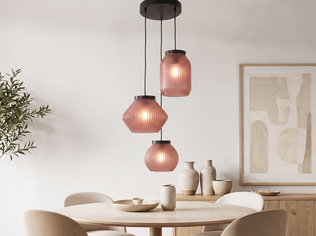 Luma Trio in Burgundy im Raum